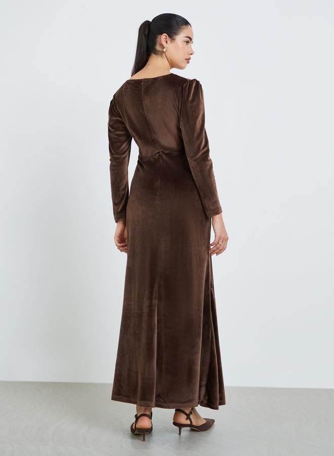 Styli Women Brown Velvet Look Maxi Dress with Button Detail - Image 3